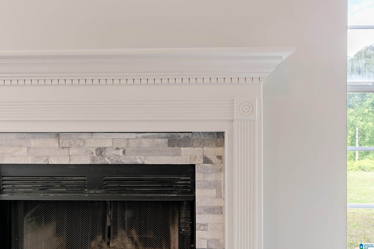 112 Grant Circle - Photo 1