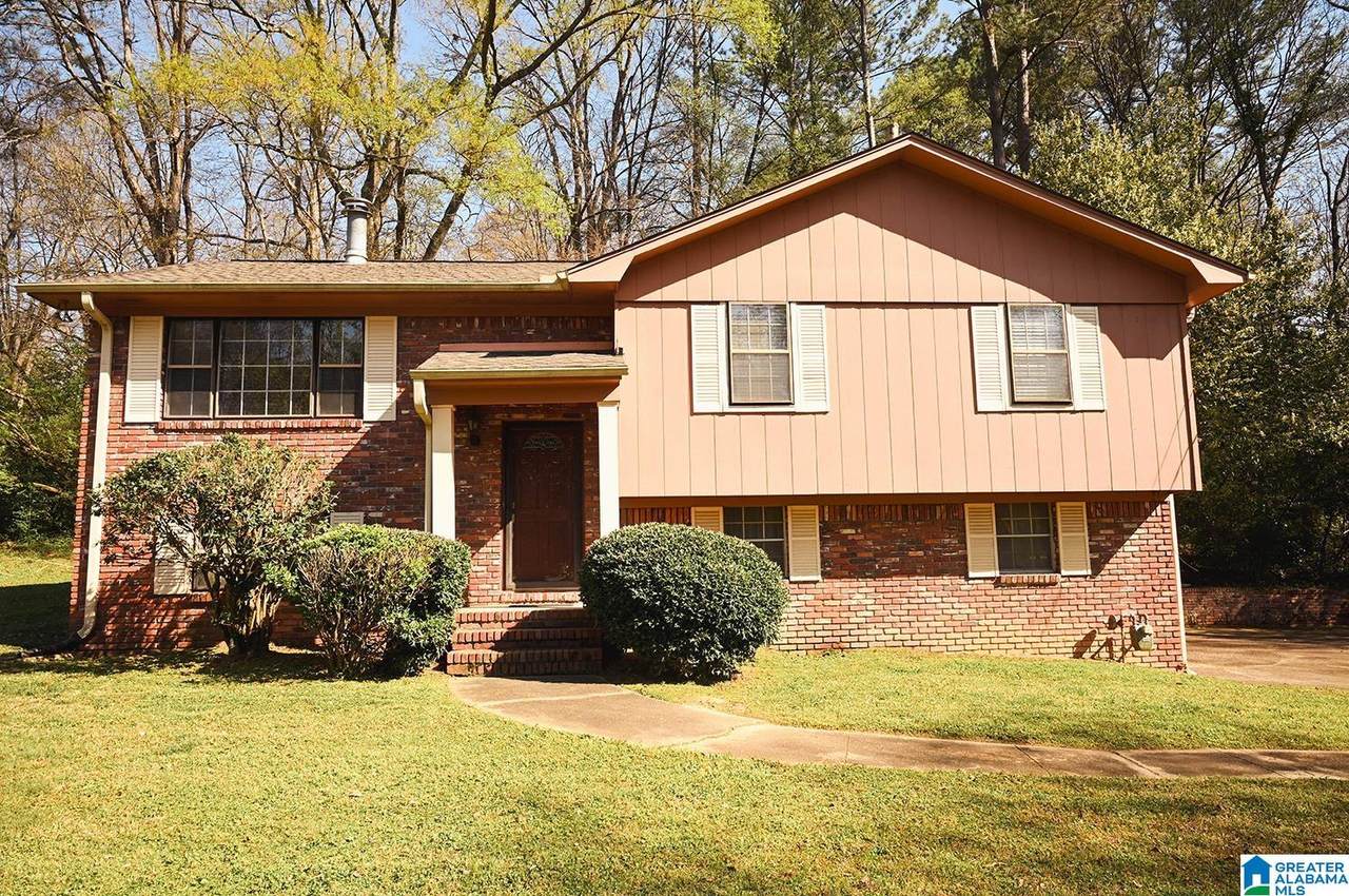 625 Tomahawk Circle - Photo 1