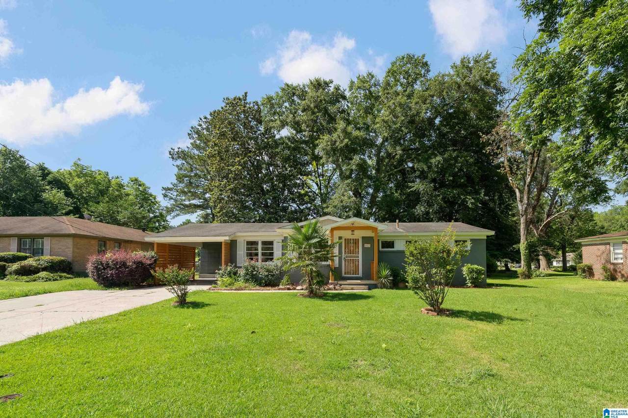 852 Twin Lake Drive - Photo 1