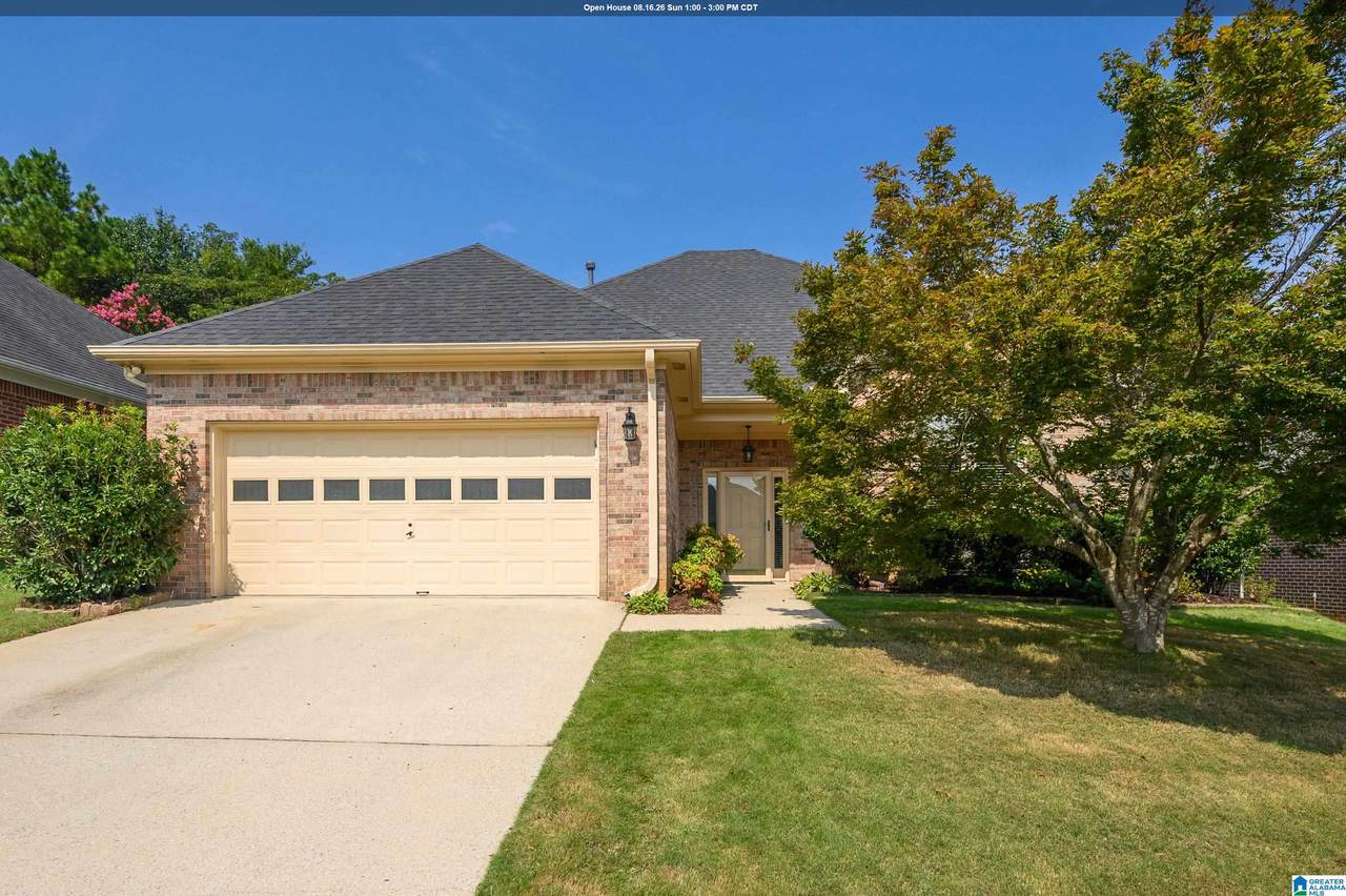 215 Beaver Crest - Photo 1
