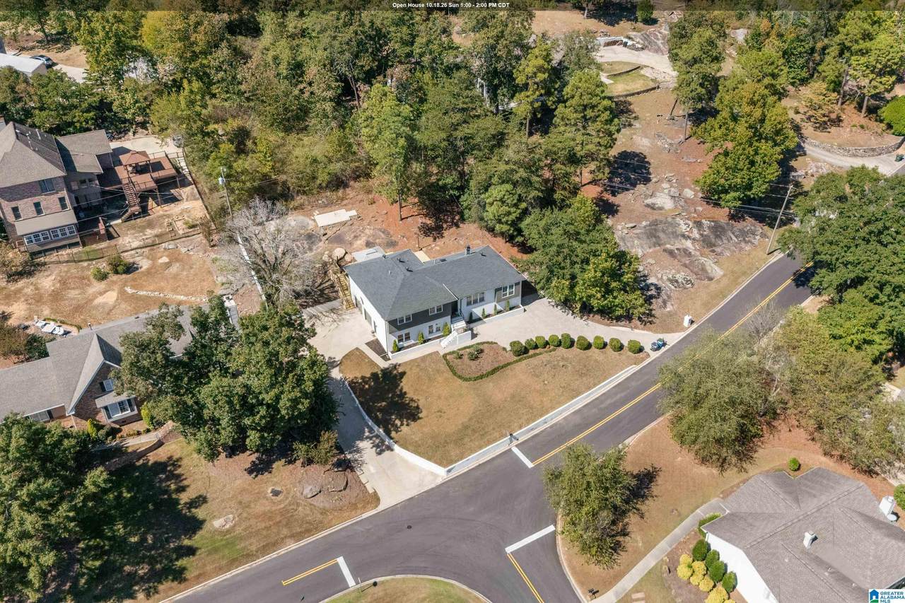 400 Vesclub Drive - Photo 1