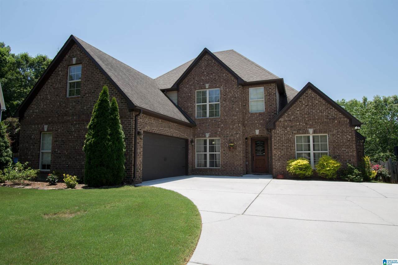 606 Park Lake Circle - Photo 1
