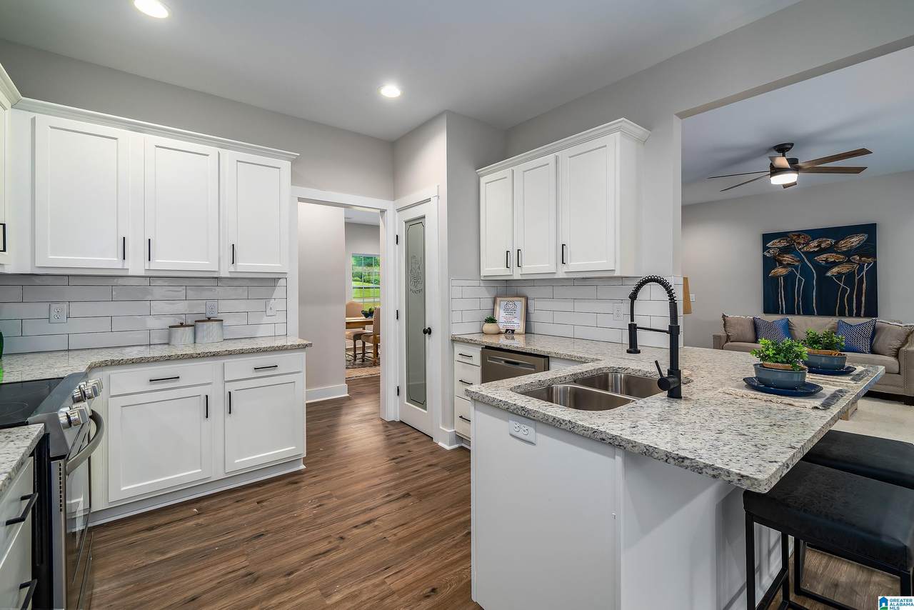 158 Village Trace Drive - Photo 1