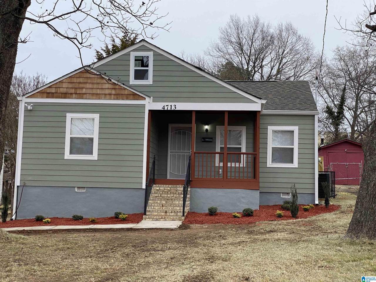 4713 Avenue V - Photo 1