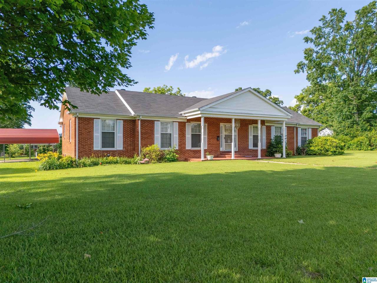 203 Reynolds Street - Photo 1