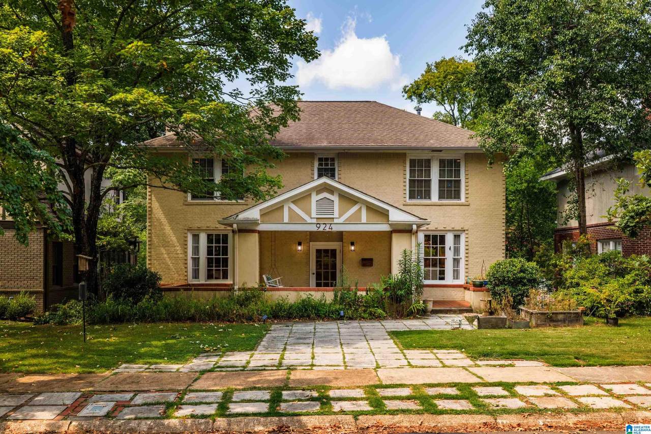 924 Conroy Road - Photo 1