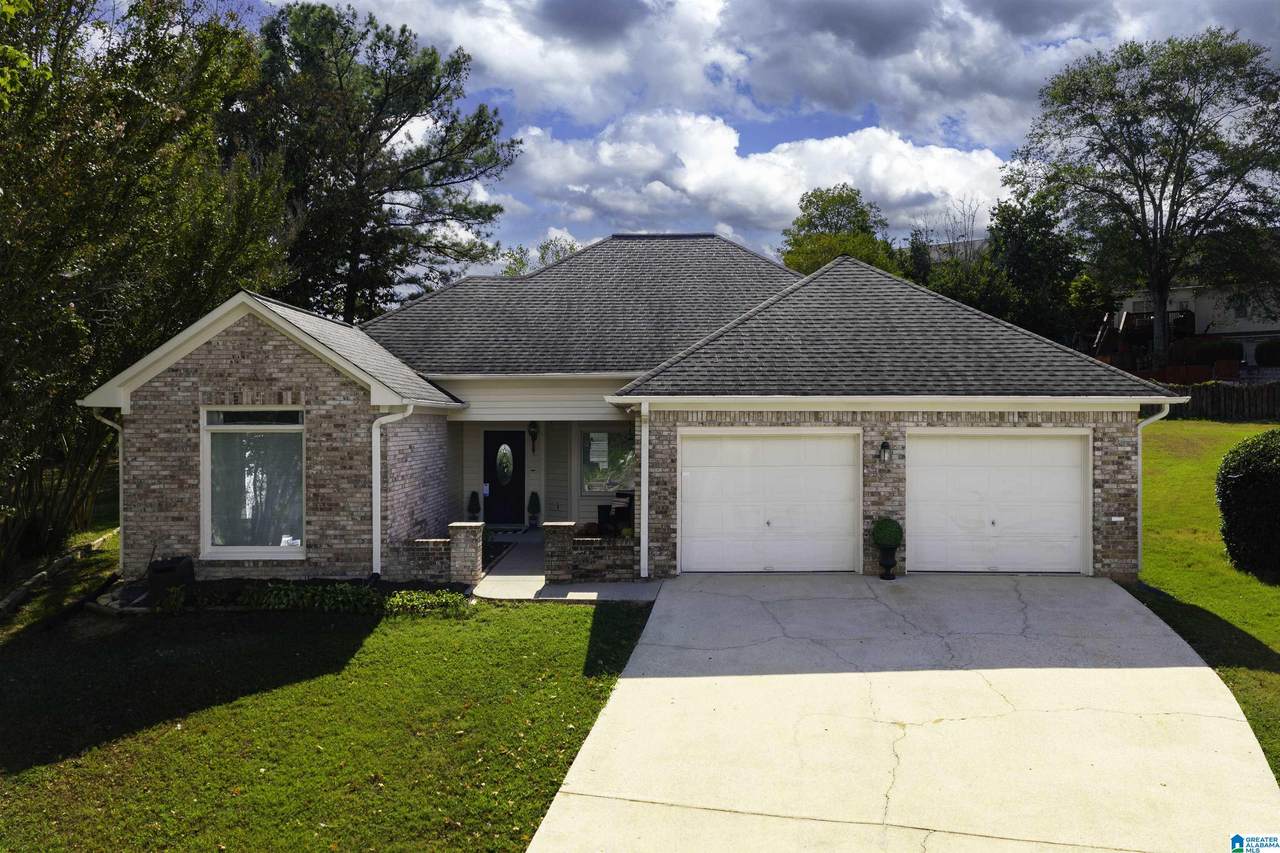 752 Ridge Way Circle - Photo 1