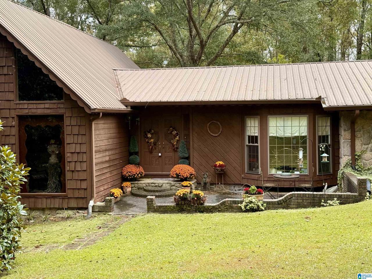 981 Morris Majestic Road - Photo 1