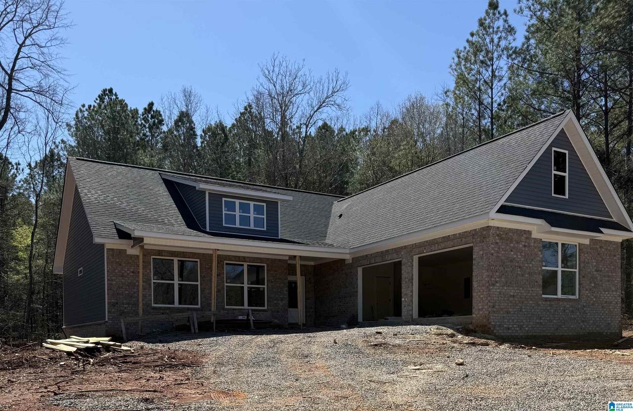 410 Stonegate Circle - Photo 1