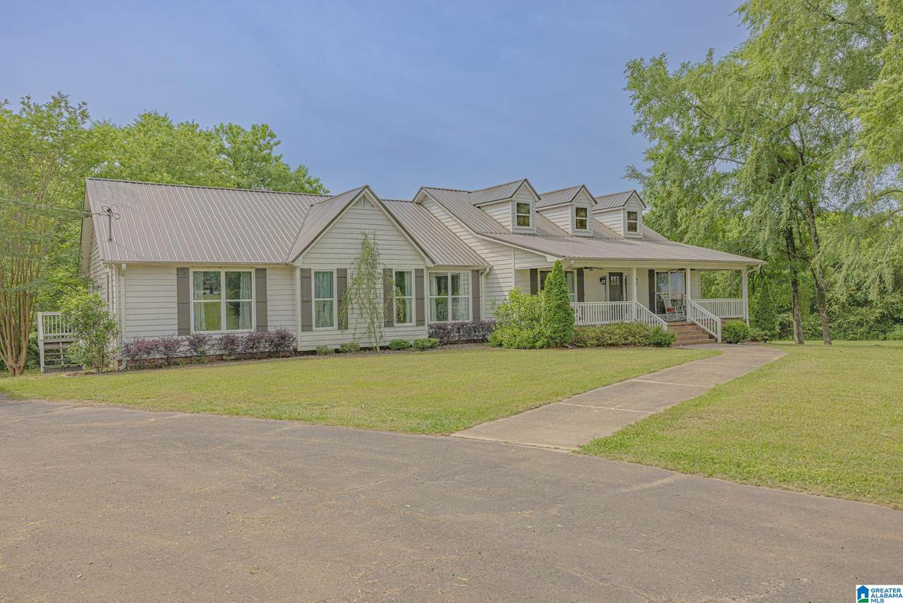 301 Shelby Drive - Photo 1