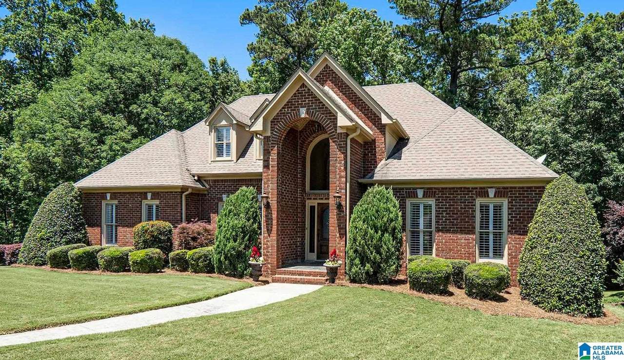 545 Oakline Drive - Photo 1