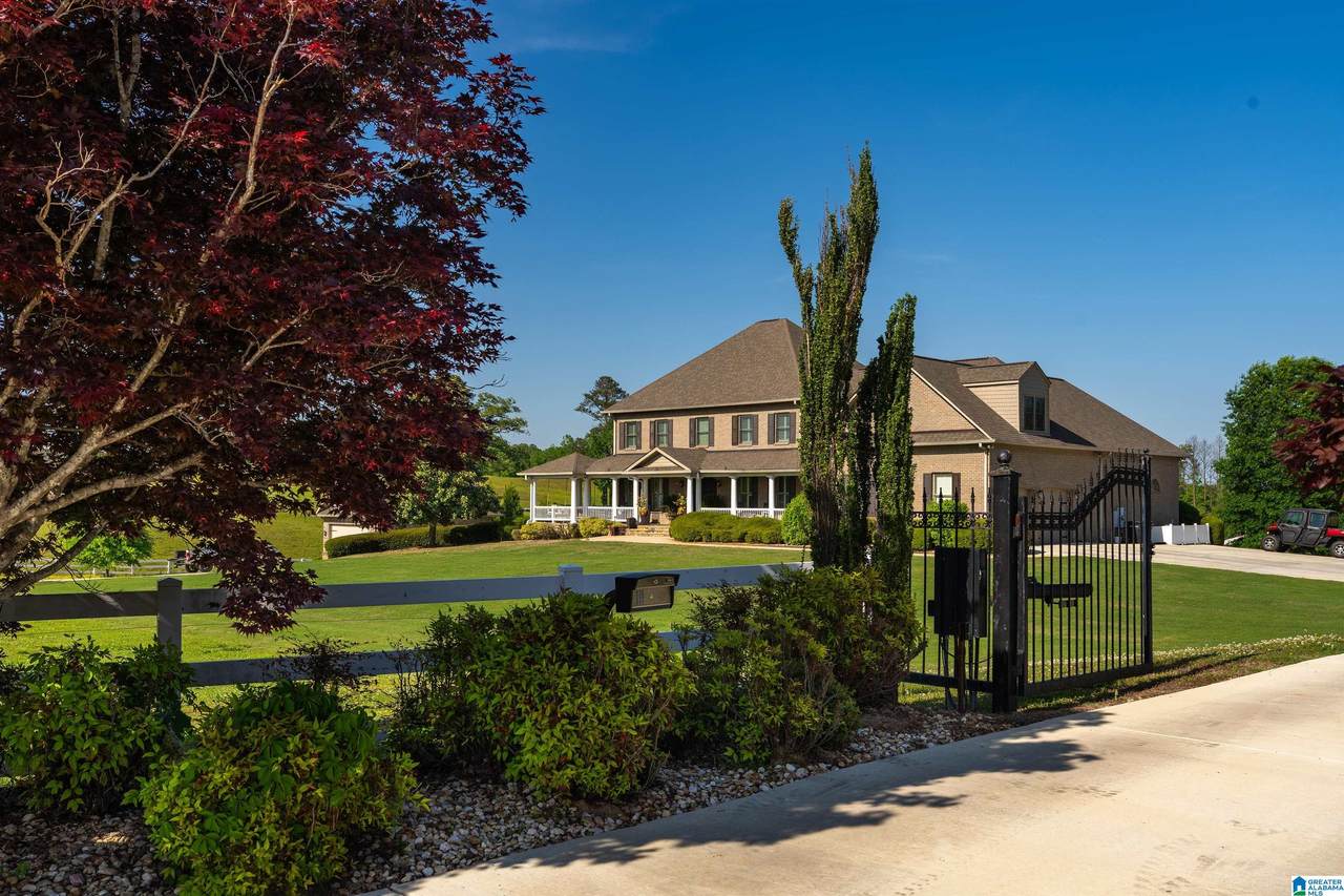 401 Southern Lane - Photo 1