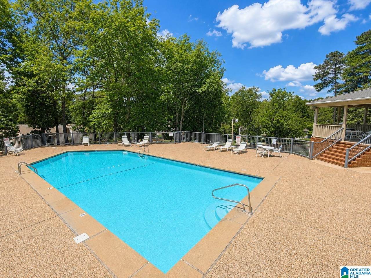 301 Gables Drive - Photo 1