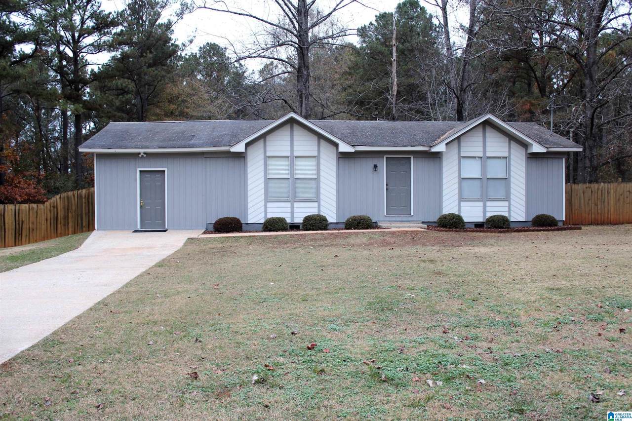 589 Pinecrest Drive - Photo 1