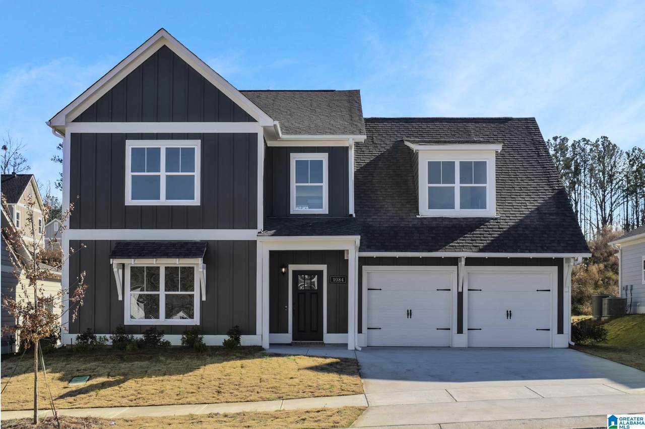 1084 Wishford Circle - Photo 1