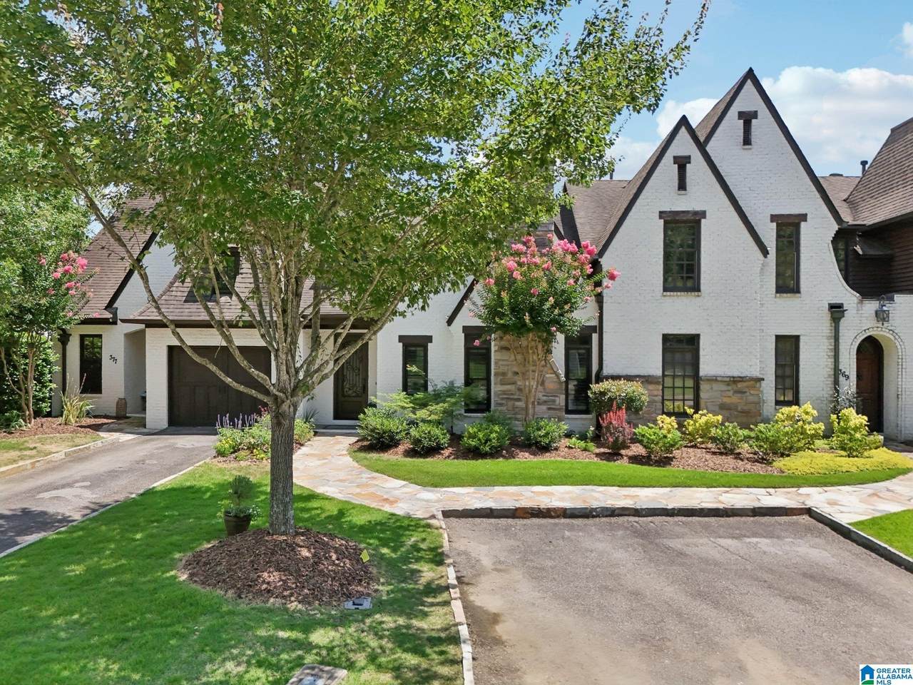 373 Heritage Drive - Photo 1