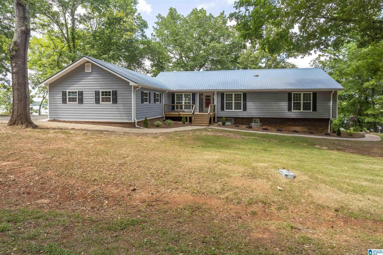 270 River Drive - Photo 1