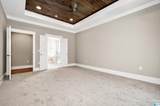 513 Grey Oaks Grove - Photo 21