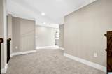 513 Grey Oaks Grove - Photo 34