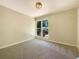 5024 Oak Leaf Circle - Photo 10