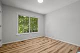 941 Honeysuckle Lane - Photo 23