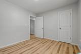 941 Honeysuckle Lane - Photo 24