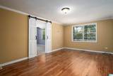 220 Honeysuckle Lane - Photo 14