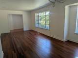 1309 Highpoint Terrace - Photo 3