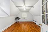 315 Moorefield Drive - Photo 14