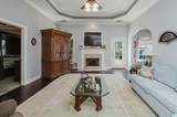2064 Highview Way - Photo 10