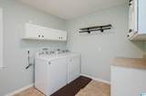 1032 Gillespie Street - Photo 32