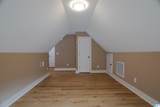 228 Kingston Circle - Photo 31