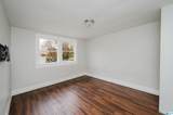 911 12TH AVENUE - Photo 32