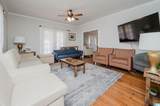2414 Arlington Crescent - Photo 12