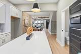 1148 Windsor Square - Photo 13