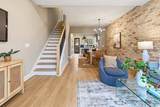 1148 Windsor Square - Photo 2