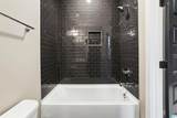 1148 Windsor Square - Photo 25