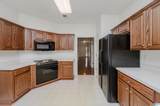 4524 Guilford Circle - Photo 15