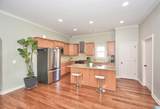 1558 Chace Way - Photo 10
