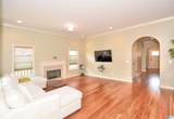 1558 Chace Way - Photo 4