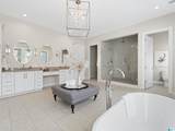 412 Vesclub Place - Photo 58