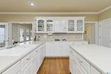 64 Mistletoe Lane - Photo 14