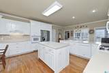 64 Mistletoe Lane - Photo 17
