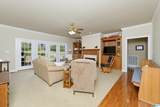 64 Mistletoe Lane - Photo 26