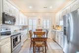 1516 Holly Berry Way - Photo 10