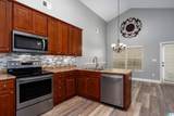 328 Vincent Street - Photo 7