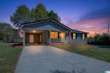 360 Parkwood Drive - Photo 2