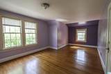 916 Woodland Court - Photo 16