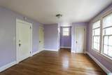 916 Woodland Court - Photo 17