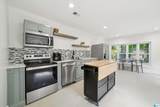 135 Sunset Boulevard - Photo 44